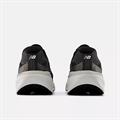 NEW BALANCE 860 MAN BLACK WHITE